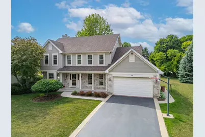 12 White Oak Court, Algonquin, IL 60102 - Photo 1