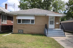 324 Illinois St, Joliet, IL 60436 - Photo 1