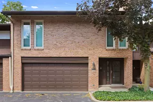 1824 Wildberry Dr, Glenview, IL 60025 - Photo 1