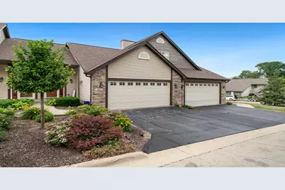 4811 Snowcap Run #1, Loves Park, IL 61111 - Photo 1