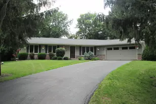 1503 Valencia Dr, Rockford, IL 61108 - Photo 1