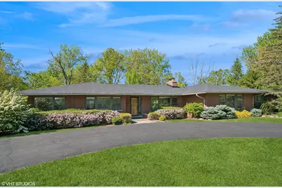 1050 Cedar Lane, Lake Forest, IL 60045 - Photo 1