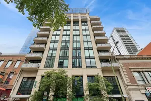 744 N Clark St, Chicago, IL 60654 - Photo 1