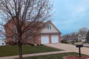 18507 Indie Ct, Hazel Crest, IL 60429 - Photo 1