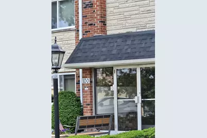 100 W Park Circle Drive #2I, Wheaton, IL 60187 - Photo 1