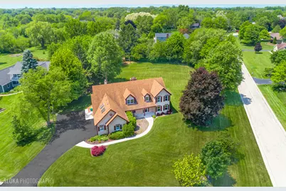 1 Byron Court, Hawthorn Woods, IL 60047 - Photo 1