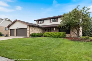 13938 S Trails End Dr, Homer Glen, IL 60491 - Photo 1