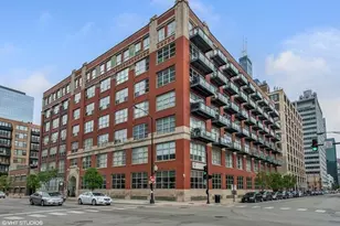 333 S Desplaines St, Chicago, IL 60661 - Photo 1