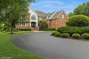 4589 Pamela Ct, Long Grove, IL 60047 - Photo 1