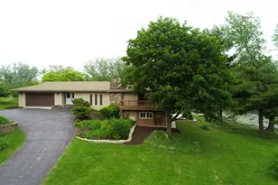 [Address not provided], Downers Grove, IL 60516 - Photo 1