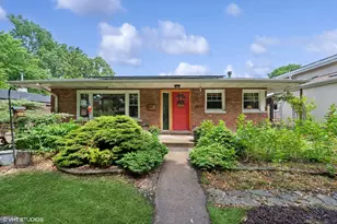 2417 Lyons St, Evanston, IL 60201 - Photo 1