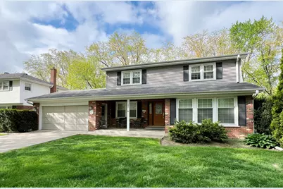 604 S Reuter Drive, Arlington Heights, IL 60005 - Photo 1