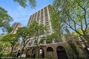 1440 N State Pkwy, Chicago, IL 60610 - Photo 1