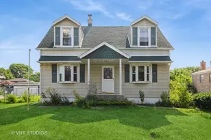 7829 Laporte Ave, Burbank, IL 60459 - Photo 1