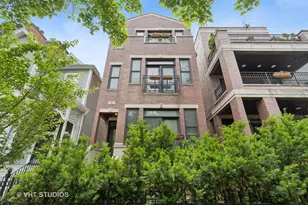 821 W Wrightwood Ave, Chicago, IL 60614 - Photo 1