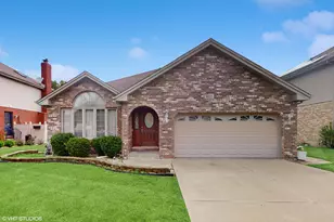 8625 Laporte Ave, Burbank, IL 60459 - Photo 1