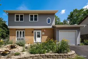 834 Oakton Ave, Romeoville, IL 60446 - Photo 1