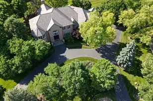 110 Hillshire Dr, Inverness, IL 60010 - Photo 1