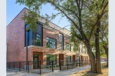 2347 W Morse Avenue, Chicago, IL 60645 - Photo 1