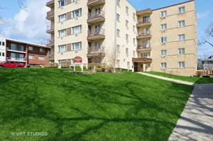 2030 W 111th St, Chicago, IL 60643 - Photo 1