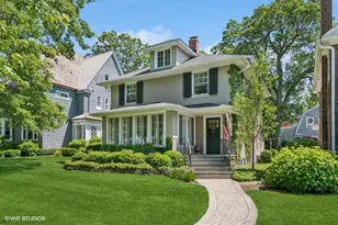 929 Forest Ave, Wilmette, IL 60091 - Photo 1