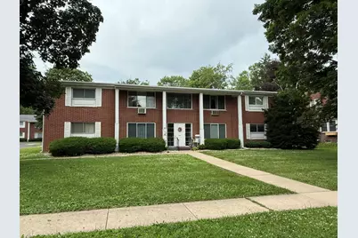 124 N Whistler A-7 Avenue #7, Freeport, IL 61032 - Photo 1