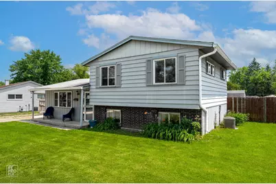 36665 N Traer Terrace, Gurnee, IL 60031 - Photo 1