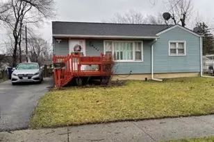 2637 Yeoman St, Waukegan, IL 60087 - Photo 1