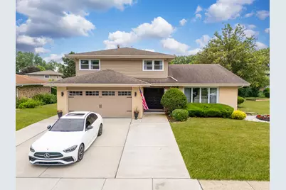 8515 Broadmoor Drive, Palos Hills, IL 60465 - Photo 1