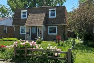 3645 177th Pl, Lansing, IL 60438 - Photo 1