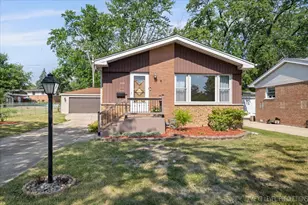 444 N Manchester Dr, Chicago Heights, IL 60411 - Photo 1