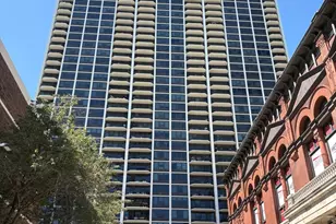 1560 N Sandburg Terrace, Chicago, IL 60610 - Photo 1