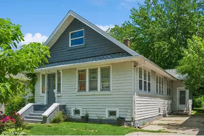 817 S McAlister Avenue, Waukegan, IL 60085 - Photo 1