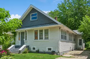 817 S McAlister Ave, Waukegan, IL 60085 - Photo 1