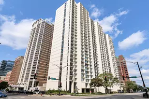 3200 N Lake Shore Dr, Chicago, IL 60657 - Photo 1