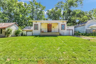 606 S Johnson Avenue, Urbana, IL 61801 - Photo 1