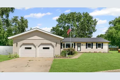 410 N 4th Street, Saint John, IL 61873 - Photo 1