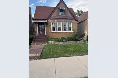10212 S Prairie Avenue, Chicago, IL 60628 - Photo 1