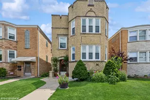 5929 N Merrimac Ave, Chicago, IL 60646 - Photo 1