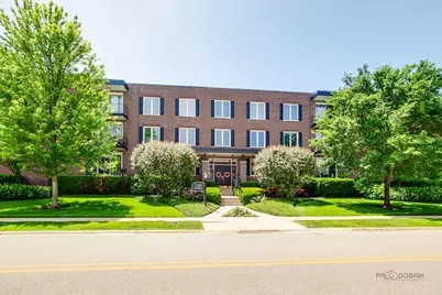 1350 N Western Avenue #106, Lake Forest, IL 60045 - Photo 1