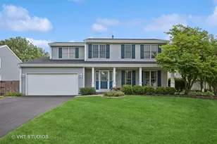 1623 Deerhaven Dr, Crystal Lake, IL 60014 - Photo 1