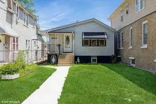 13417 S Avenue M, Chicago, IL 60633 - Photo 1