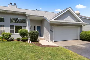 818 Metz Ln, Rockton, IL 61072 - Photo 1