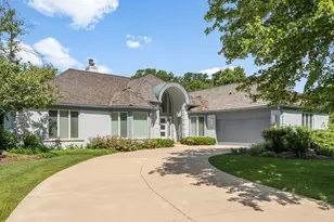 1670 Jasmine Ct, Highland Park, IL 60035 - Photo 1