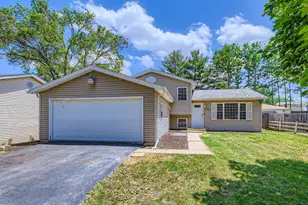 37423 N Fairview Ln, Lake Villa, IL 60046 - Photo 1