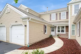276 Greensboro Ct, Elk Grove Village, IL 60007 - Photo 1