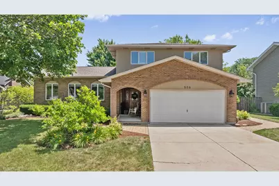 506 S Raven Road, Shorewood, IL 60404 - Photo 1