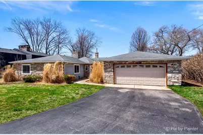 1425 N River Road, McHenry, IL 60051 - Photo 1