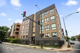 2304 W Jackson Blvd, Chicago, IL 60612 - Photo 1