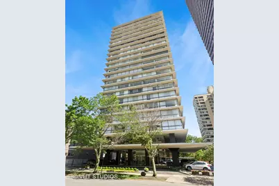 320 W Oakdale Avenue #801, Chicago, IL 60657 - Photo 1